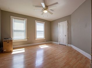 1113 S 30th Ave, Omaha, NE 68105