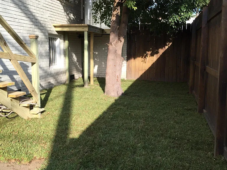 2505 Peniston St — Photo 19