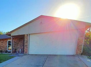 7431 Long Canyon Trl, Dallas, TX 75249