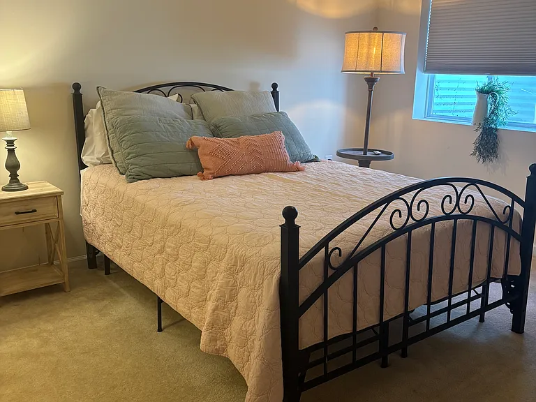 122 Oxford Way — Photo 9