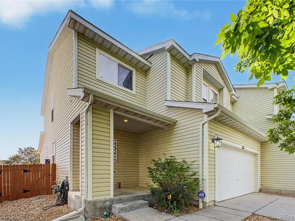 286 Ponderosa Place, Fort Lupton, CO 80621