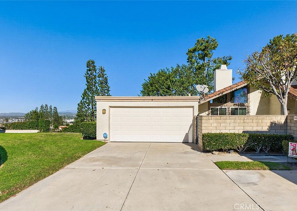1st image of 5532 E Vista Del Este
