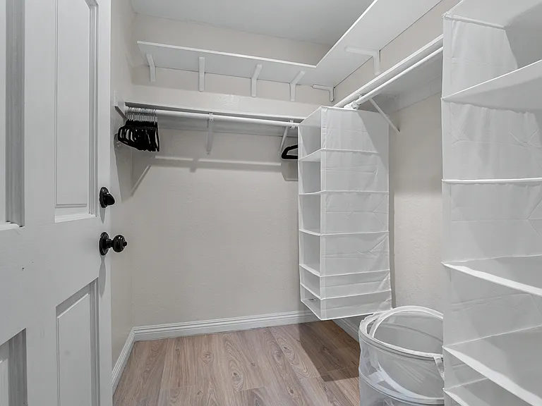 200 Elm Ave #15 — Photo 18