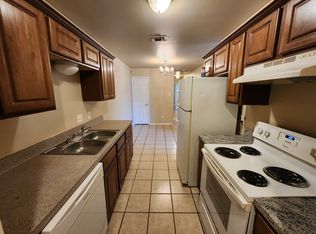 939 Baker St #0, Fort Worth, TX 76104