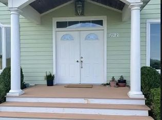 2310 Lake Trl, Fairfield, IA 52556