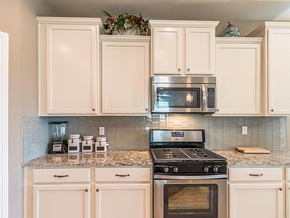 5th image of 10115 S Black Surrey Dr