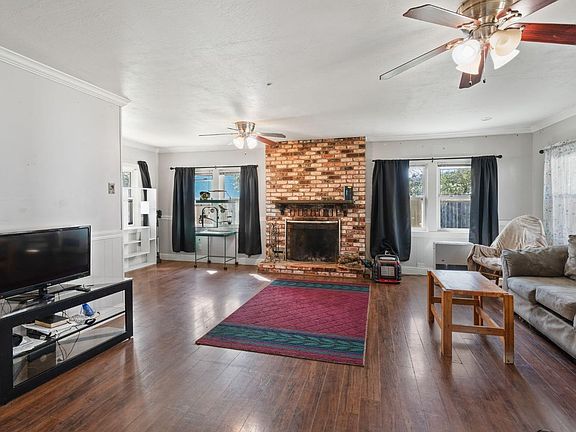 4th image of 3440 Beach Street