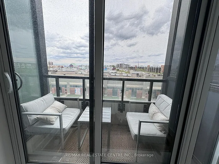 2481 Taunton Rd #308 — Photo 7