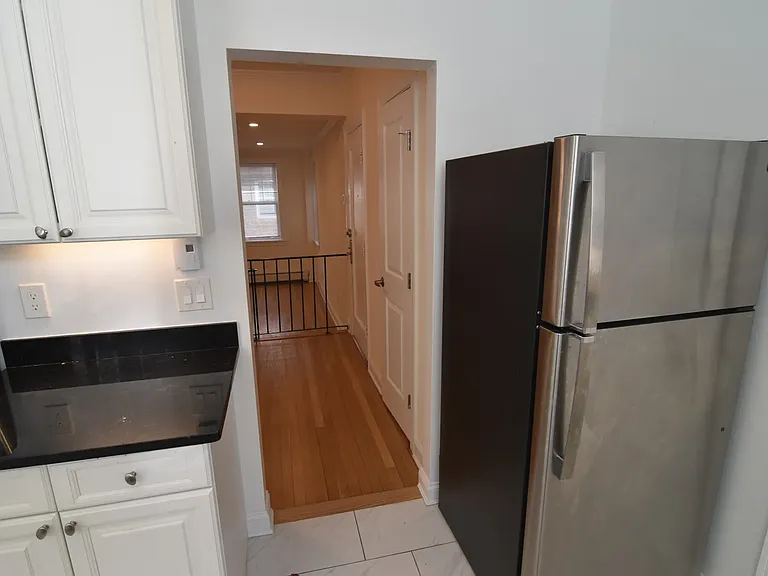 41A Auburn St #11 — Photo 9