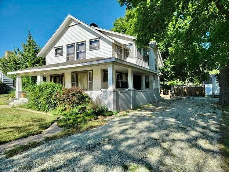 302 N Main St, Smith Center, KS 66967 Zillow