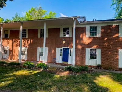 12 Heritage Dr, Terre Haute, IN, 47803