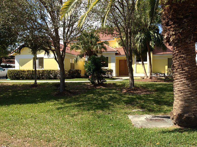 1st image of 16350 SW 87th Pl