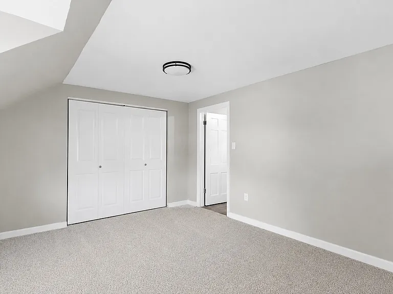 1500 Brainard Rd — Photo 13