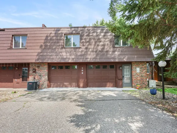 109 Lone Oak Ln, Waite Park, MN 56387