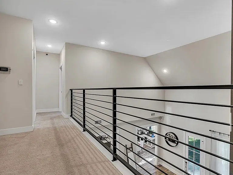 4516 Lone Oak Ln — Photo 20