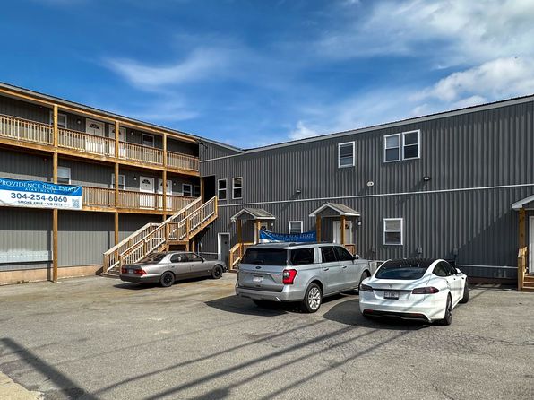 1309 Main St E #9