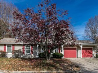 17 Biscayne Dr, Edwardsville, IL