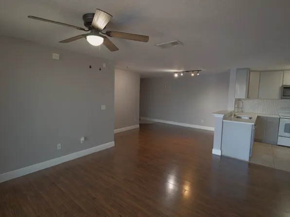 8837 Latrec Ave APT 206, Orlando, FL 32819