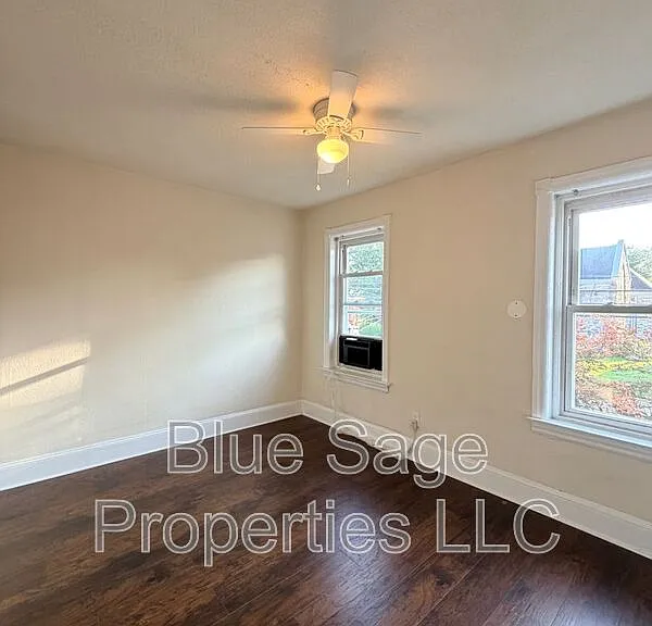 758 Saville Ave — Photo 22