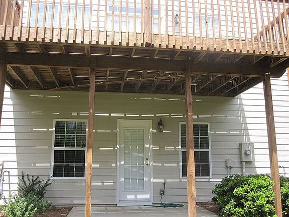 2nd image of 10647 Camarilla Ct