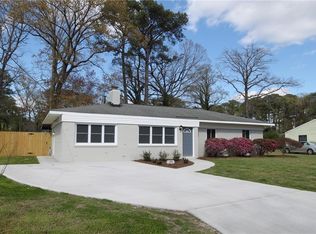 405 Sparrow Rd, Chesapeake, VA 23325