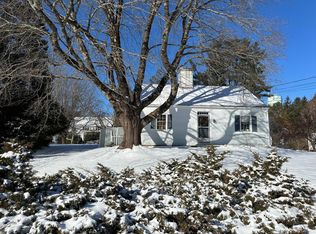 41 York St, Kennebunk, ME 04043