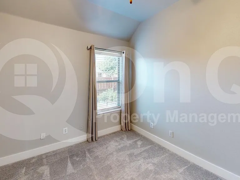 2801 Coyote Trl — Photo 12