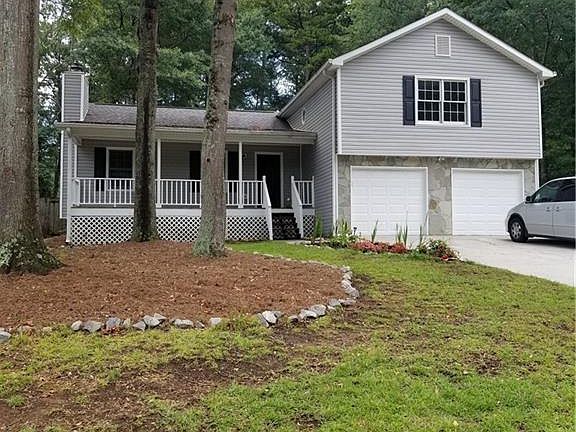 2nd image of 2130 Huntington Dr