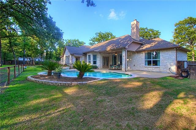 1st image of 138 Elm Wood Dr