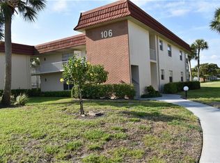 106 Springlake Ct, Vero Beach, FL 32962