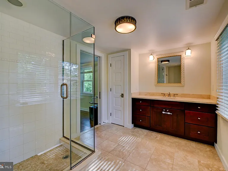 353 Cherry Hill Rd — Photo 29