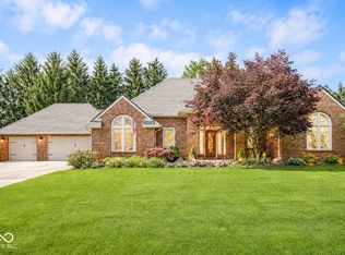 2311 Cedar Bend Dr, Anderson, IN 46011