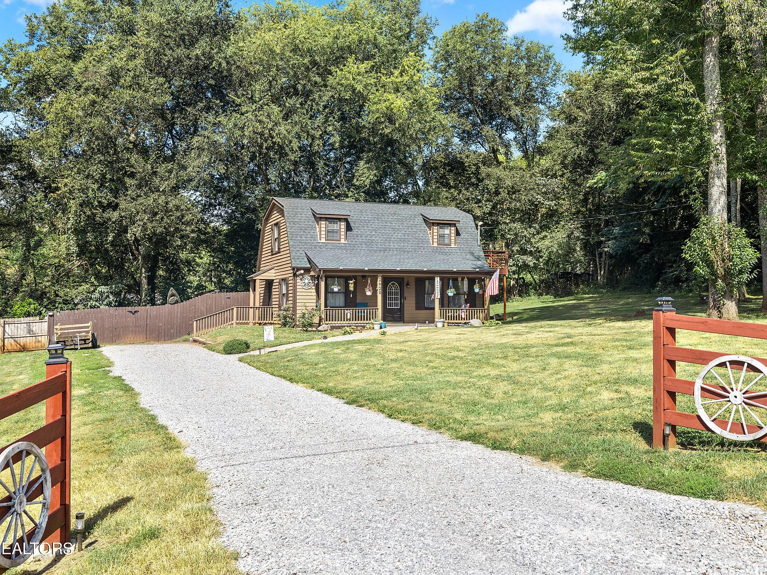 2928 Bluegrass Ln, Strawberry Plains, TN 37871 Zillow