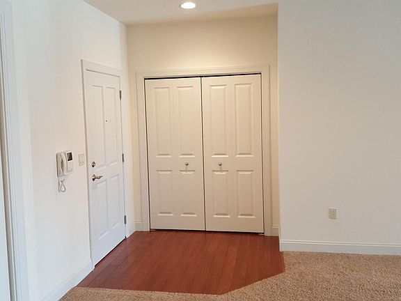4th image of 832 N 6th St Unit 304