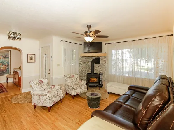 936 6th Ave E, Kalispell, MT 59901