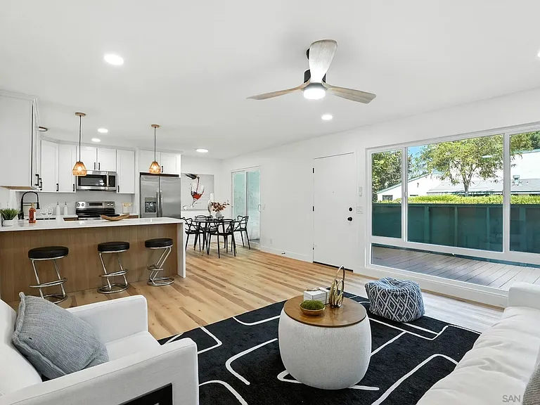 1817 E Grand Ave #77 — Photo 4