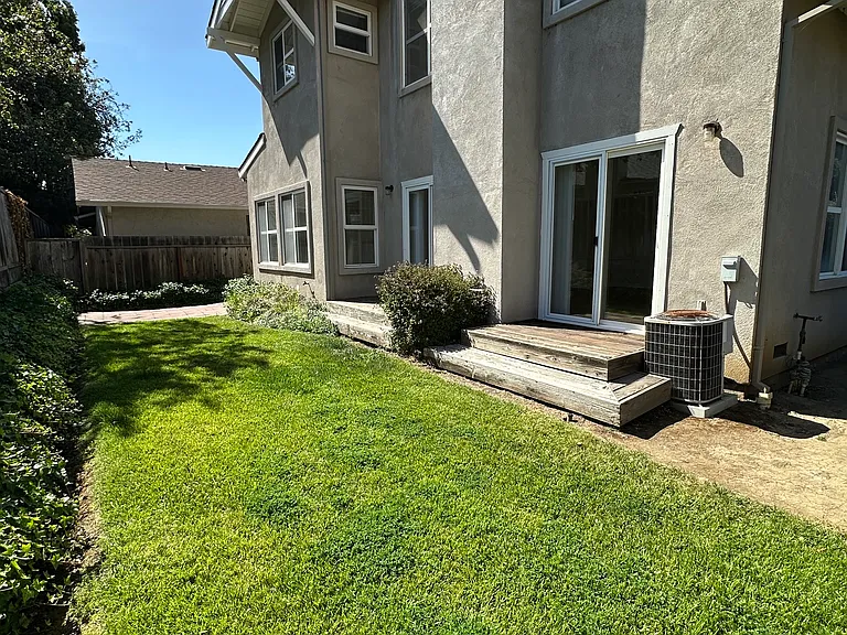 472 Bryan Ave — Photo 52
