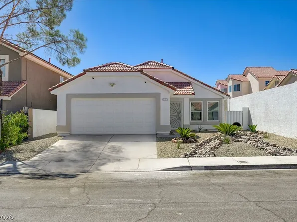 7313 Silver Ridge Dr, Las Vegas, NV 89128