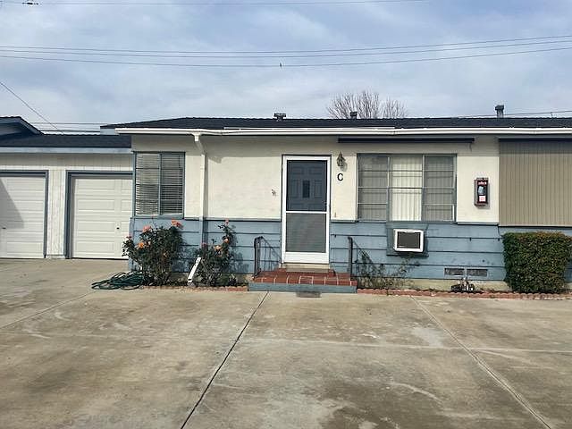 1st image of 501 Parker Dr
