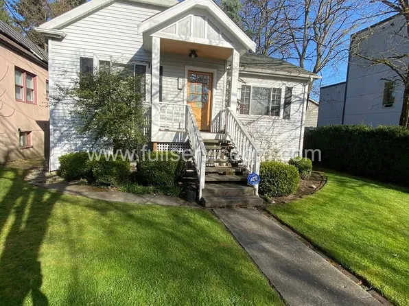 8008 Roosevelt Way NE,, 8008 Roosevelt Way NE #B, Seattle, WA 98115
