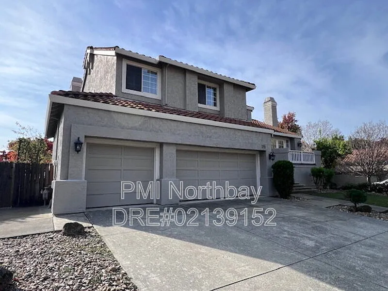 4 bed, 3.0 bath, 2610 sqft, $3,550 — Photo 3