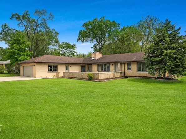 16W721 Red Oak Ave, Bensenville, IL 60106