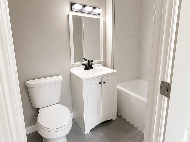 814 N 63rd St #2F — Photo 11