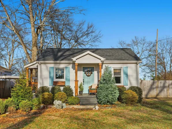 9 Beatrice St, Greenville, SC 29611