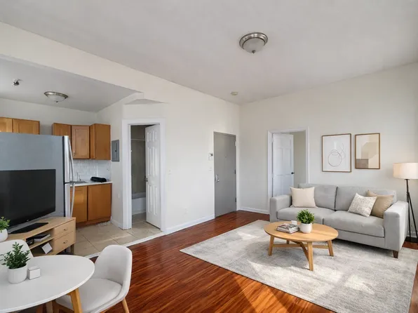 1283 Rogers Avenue image 1 of 4