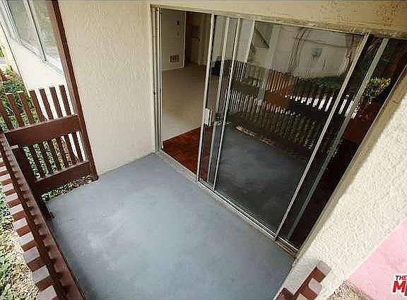 4th image of 6000 Canterbury Dr Unit D115