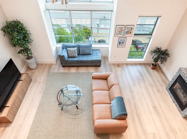 2600 18th St #304, San Francisco, CA 94110