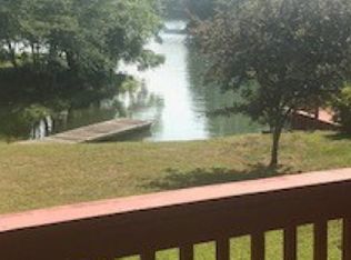 68 Cherokee Point, Hayesville, NC 28904