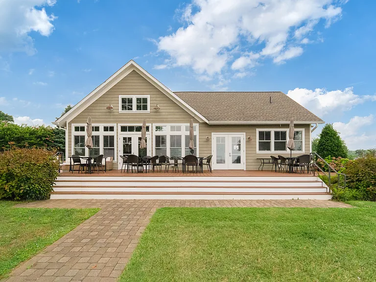 234 Providence Rd — Photo 45
