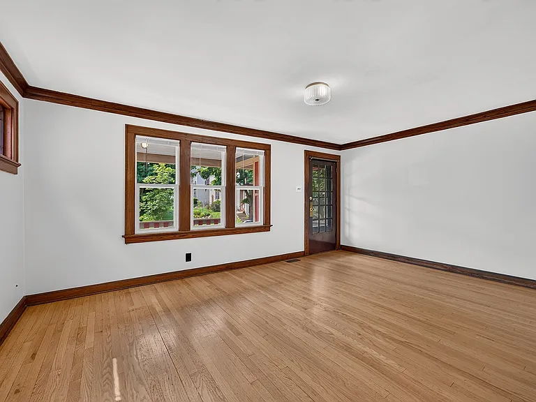 2836 N Richards St — Photo 4
